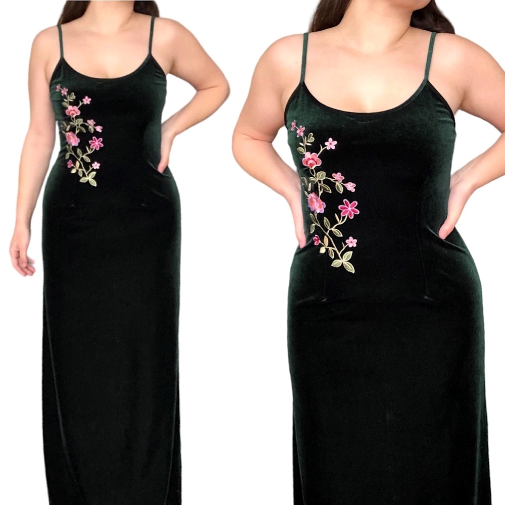 Vintage Adrianna Papell Velvet Embroidered Emerald Green Evening Gown | Small